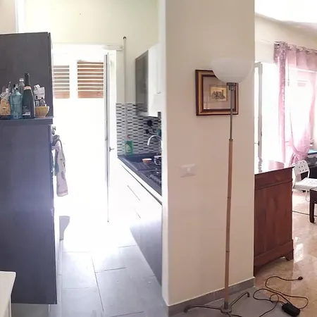 Monteverde Vecchio Silent 75 Square Meters Apartment *